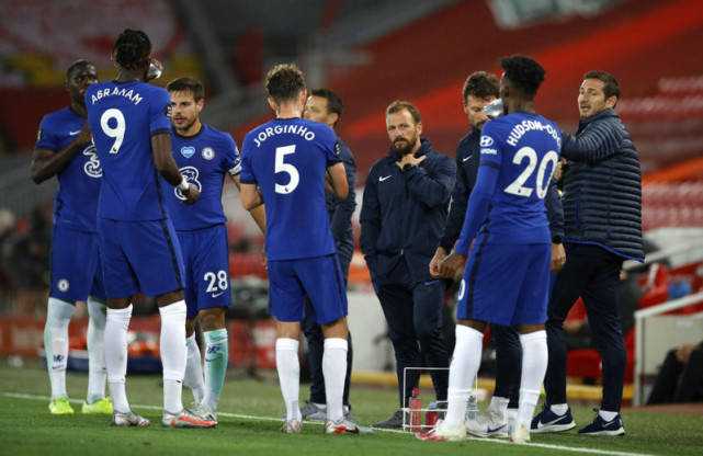  Chelsea铁卫头槌制胜零封 Leeds结束三连平  